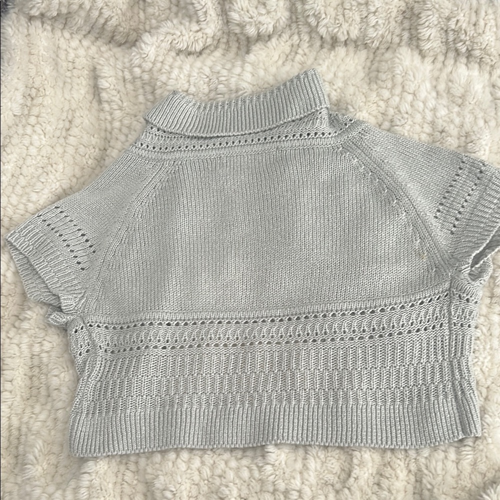 ZARA Elegant Gray Knit Sweater Shrug. EUC. Small - Picture 2 of 2